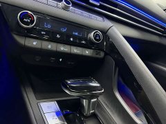 Hyundai Elantra 2023 1.5L CVT Luxury - ფოტო 17