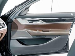 BMW 7 Series 2019 Facelift 730Li M Sport Package - ფოტო 14