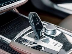 BMW 7 Series 2019 Facelift 730Li M Sport Package - ფოტო 15