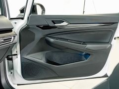 Volkswagen Golf 280TSI DSG R-Line 50th Anniversary Edition - ფოტო 15
