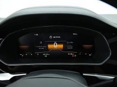 Volkswagen Passat Outstanding Edition 280TSI Business Version - ფოტო 11
