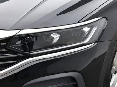 Volkswagen Passat Outstanding Edition 280TSI Business Version - ფოტო 17