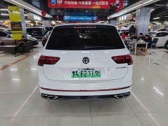 Volkswagen Tiguan L Plug-in Hybrid 430PHEV Plug-in Hybrid Premier Edition - photo 9