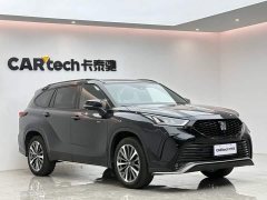 Toyota Crown Venza 2.5L HEV AWD Premium - ფოტო 6