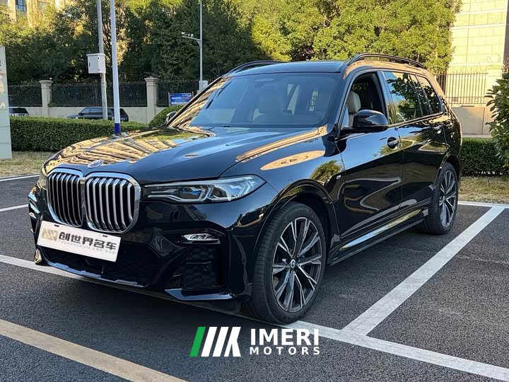 BMW X7 xDrive40i Executive M Sport Package - ავტომობილი ჩინეთიდან