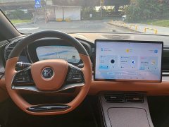BYD 2022 Han DM-i 121KM Respect Edition - ფოტო 14
