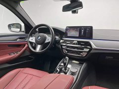 BMW 5 Series 530Li Premier M Sport Package - ფოტო 19
