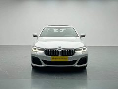 BMW 5 Series 530Li Premier M Sport Package - ფოტო 2