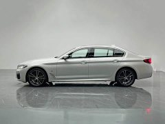 BMW 5 Series 530Li Premier M Sport Package - ფოტო 3