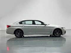 BMW 5 Series 530Li Premier M Sport Package - ფოტო 7