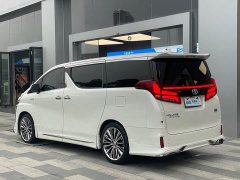 Toyota Vellfire 2020 Dual Motor 2.5L HV Premium Edition - ფოტო 19