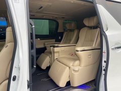 Toyota Vellfire 2020 Dual Motor 2.5L HV Premium Edition - ფოტო 7