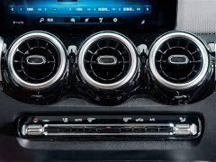 Mercedes-Benz GLB 200 Fashion Edition - ფოტო 12