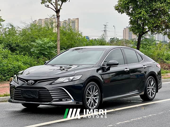 Toyota Camry 2.5G Luxury