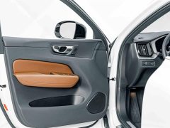 Volvo XC60 B5 AWD Smart Luxury Edition - ფოტო 15