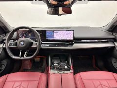 BMW 5 Series 530Li Premier M Sport Package - ფოტო 10