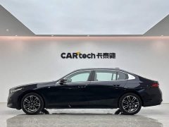 BMW 5 Series 530Li Premier M Sport Package - ფოტო 2