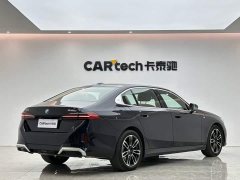 BMW 5 Series 530Li Premier M Sport Package - ფოტო 5
