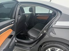 Volkswagen Bora 280TSI DSG Comfort Edition - ფოტო 10
