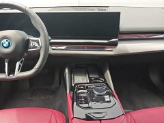 BMW i5 eDrive 35L M Sport Package - ფოტო 10