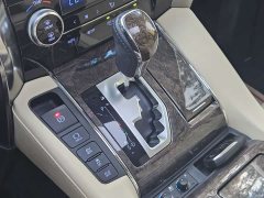 Toyota Alphard 2020 Twin-Engine 2.5L Premium Edition - ფოტო 16