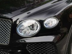 Bentley Bentayga 4.0T V8 - ფოტო 2