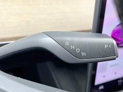 Tesla Model Y Standard Range RWD - ფოტო 20