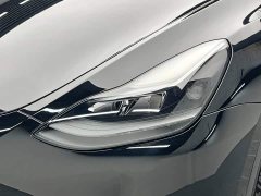 Tesla Model Y Standard Range RWD - ფოტო 9