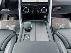 Land Rover Discovery 300PS S - ფოტო 15
