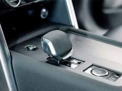 Land Rover Discovery 300PS S - ფოტო 17