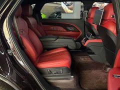 Bentley Bentayga 4.0T V8 Long Wheelbase - ფოტო 14