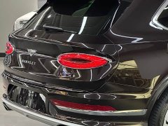 Bentley Bentayga 4.0T V8 Long Wheelbase - ფოტო 6