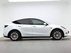 Tesla Model Y Rear-Wheel Drive - ფოტო 5