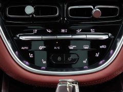 Aston Martin DBX 3.0T Straight-Six - ფოტო 19
