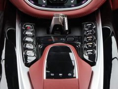 Aston Martin DBX 3.0T Straight-Six - ფოტო 20