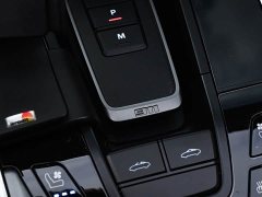 Porsche 911 Carrera 4 3.0T - ფოტო 10