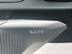 Cadillac CT6 2023 28T Luxury - ფოტო 17