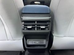 Geely Emgrand 2022 4th Generation 1.5L CVT Luxury - ფოტო 16