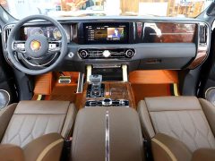 FAW Red Flag Golden Sunflower National Glory 2022 4.0T Distinguished Flagship 4-Seater - ფოტო 11