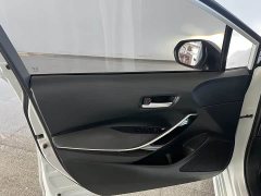 Toyota Corolla 2021 Hybrid 1.8L E-CVT Elite - ფოტო 9