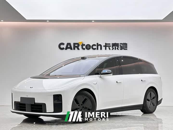 Li Auto i8 Standard Edition - ავტომობილი ჩინეთიდან