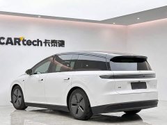 Li Auto i8 Standard Edition - ფოტო 3