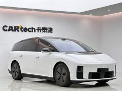 Li Auto i8 Standard Edition - ფოტო 6