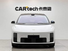 Li Auto i8 Standard Edition - ფოტო 7