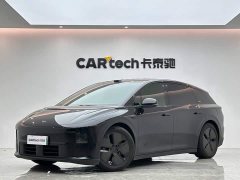 Li Auto i6 2025 Two-Wheel Drive Standard - ფოტო 1