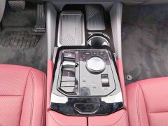 BMW i5 eDrive 35L M Sport Package - ფოტო 10