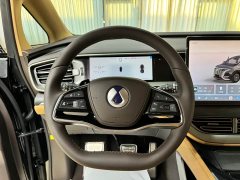 Denza BYD Denza D9 2025 DM-i Two-Wheel Drive Flagship Edition - ფოტო 17