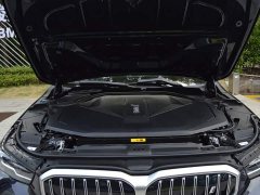 BMW i5 eDrive 35L M Sport Package - ფოტო 13