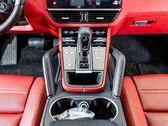 Porsche Cayenne New Energy 2021 Cayenne E-Hybrid 2.0T - ფოტო 13