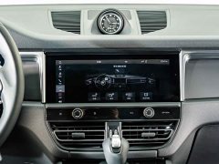 Porsche 2022 Macan 2.0T - ფოტო 13